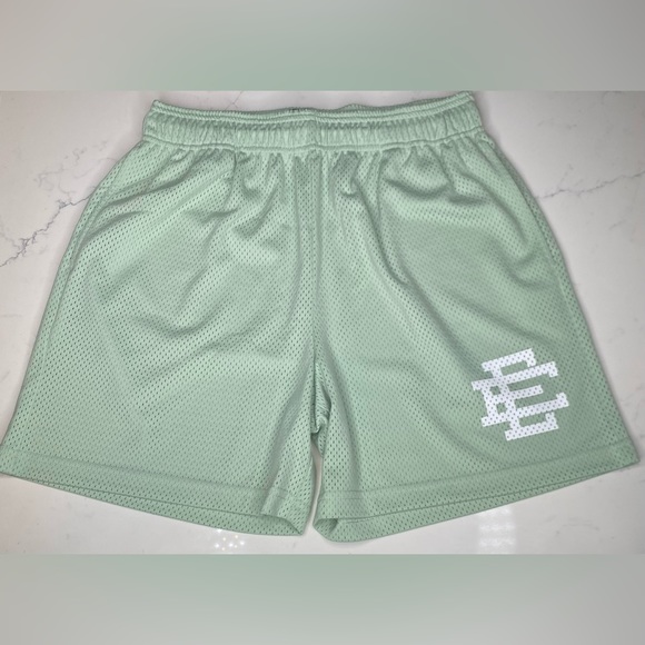 NEW Eric Emanuel EE Basic Short Summer Casual Shorts Mesh silt green Size: Large - Picture 1 of 6